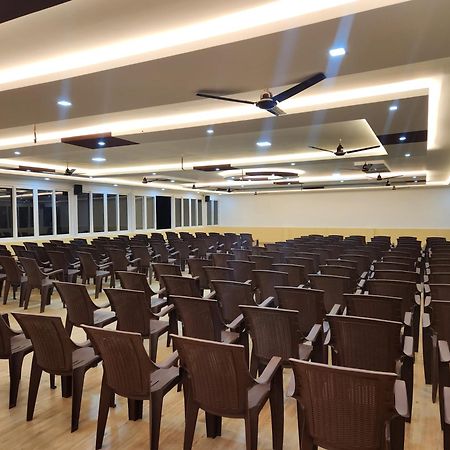 Krishnabhavan Resorts Yercaud Buitenkant foto