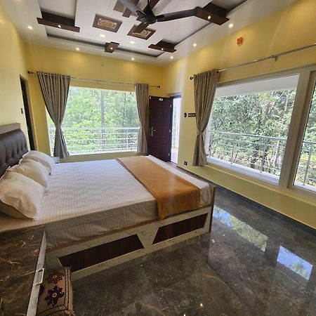 Krishnabhavan Resorts Yercaud Buitenkant foto