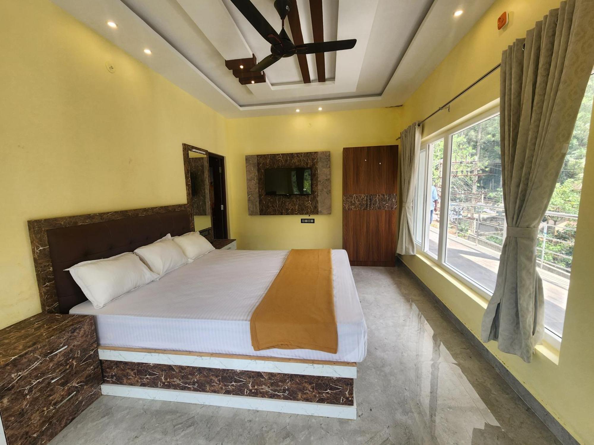 Krishnabhavan Resorts Yercaud Buitenkant foto