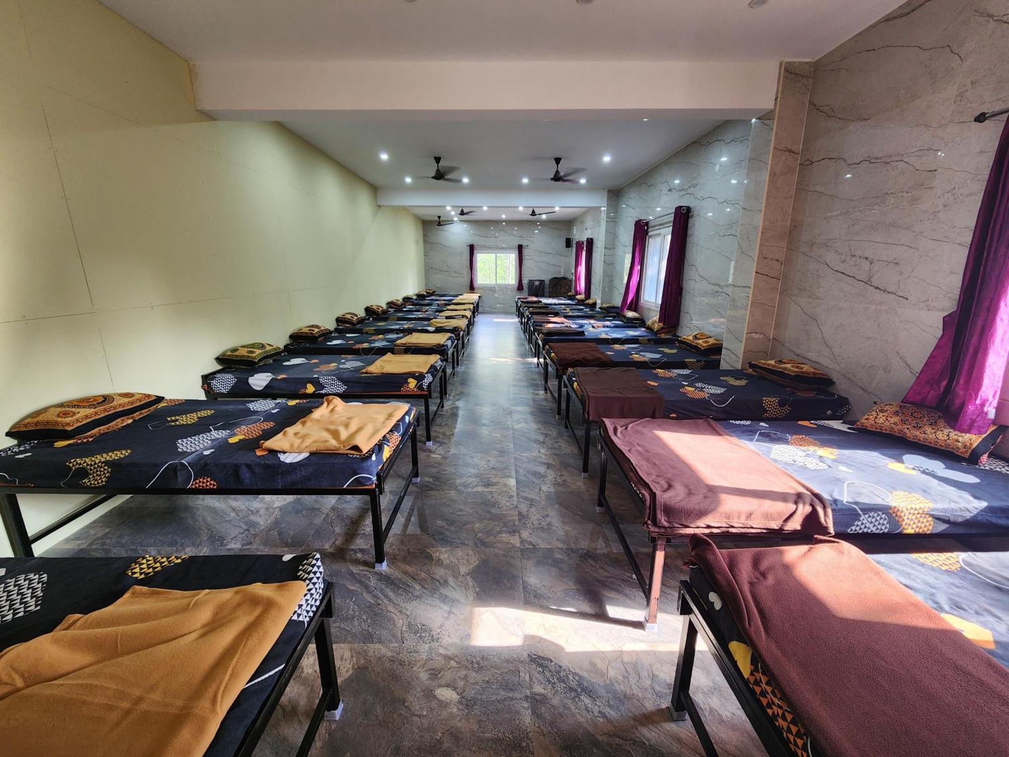 Krishnabhavan Resorts Yercaud Buitenkant foto